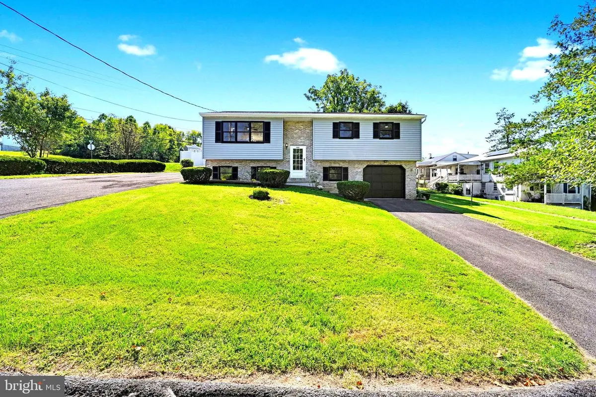 1408 Beaumont Ave, Temple, PA 19560 - #1