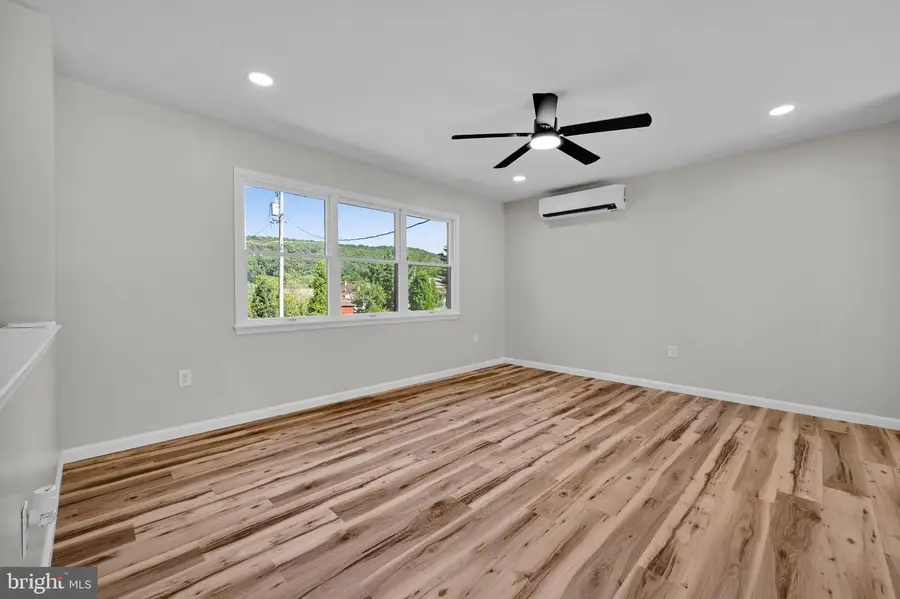 1408 Beaumont Ave, Temple, PA 19560 - #3