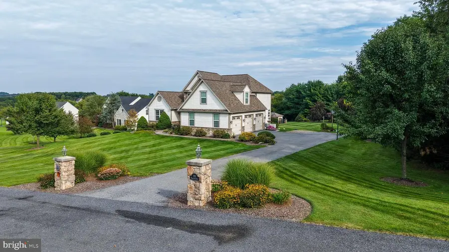 231 Hawkview Ct, Mohrsville, PA 19541 - #3
