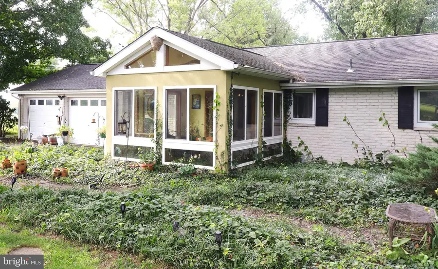 118 Swiftwater Ln, Leesport, PA 19533 - #2