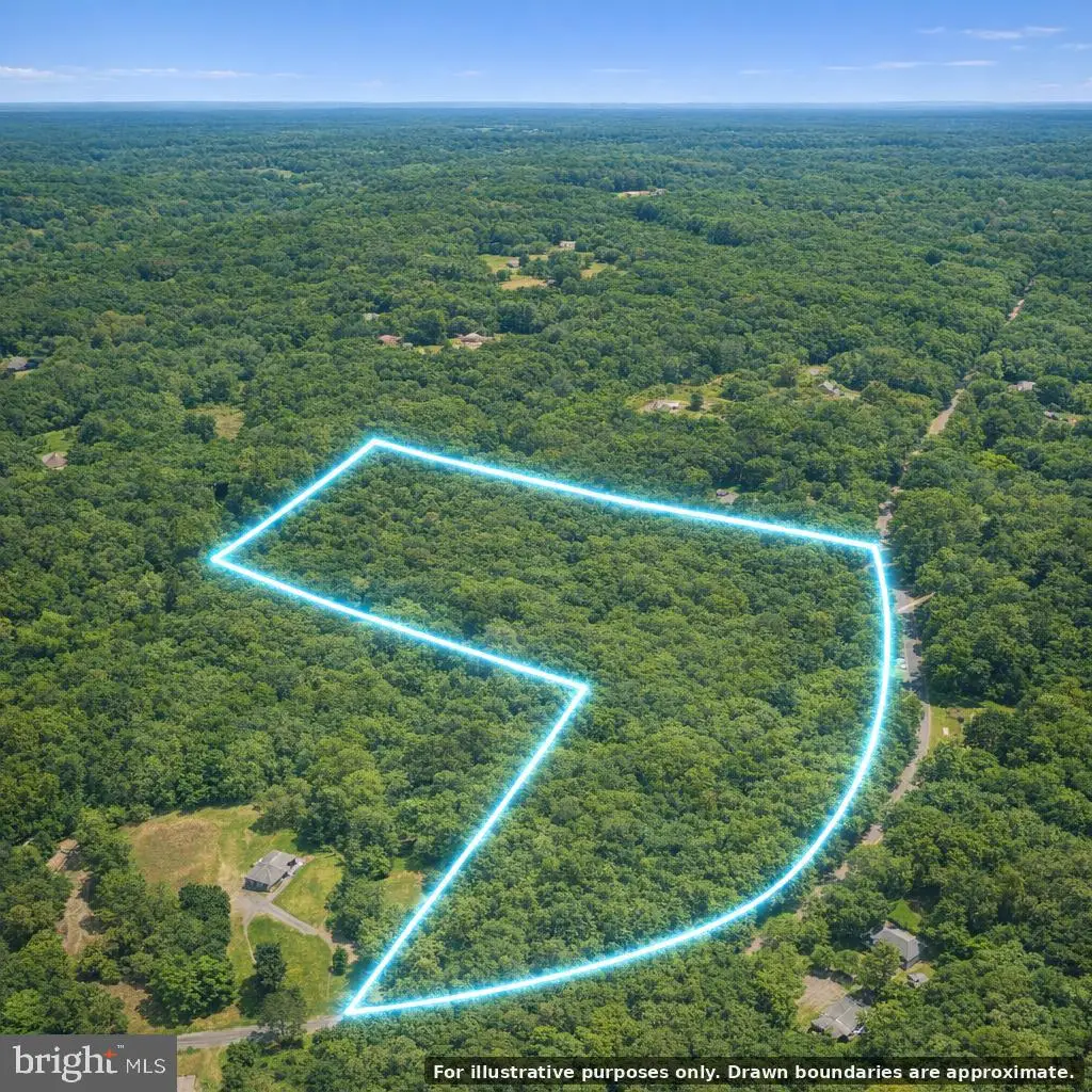 141 Jaindl Rd, Mertztown, PA 19539 - #1