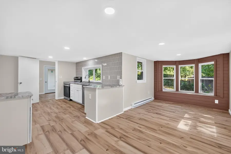 21 Silver Swallow Rd, Reading, PA 19606 - #3