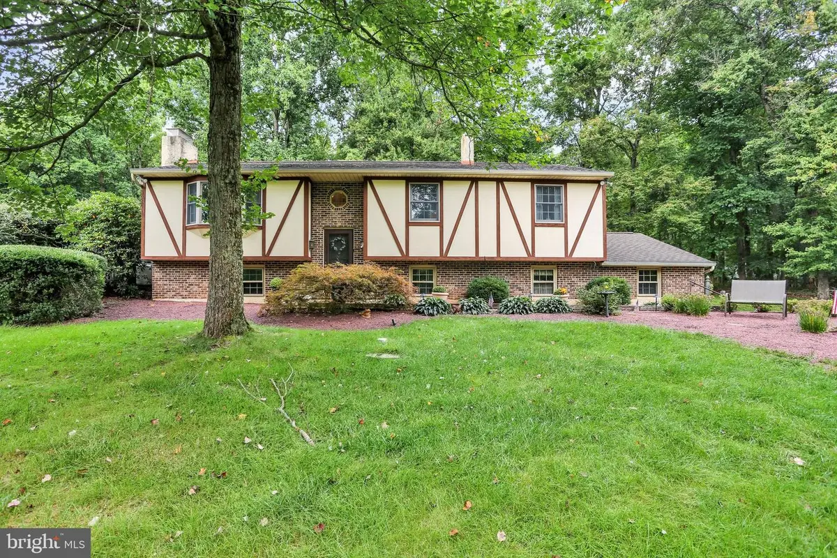 81 Oakbrook Dr, Birdsboro, PA 19508 - #1
