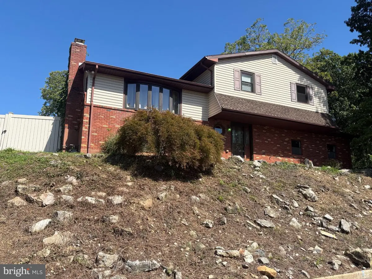 3025 Red Oak Rd, Reading, PA 19605 - #1