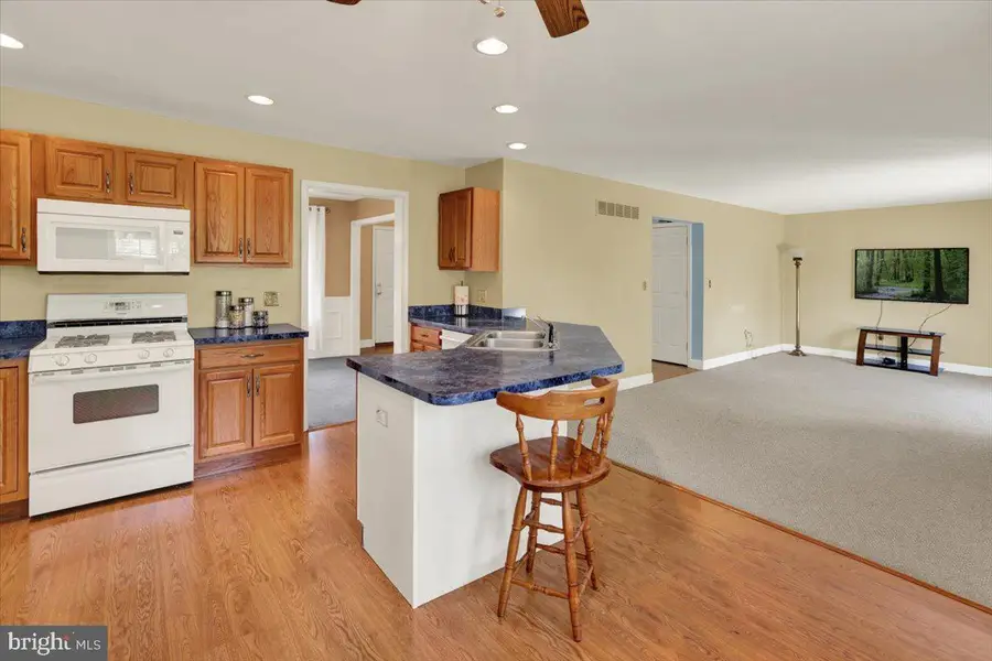 632 Leininger Ave, Mohnton, PA 19540 - #3