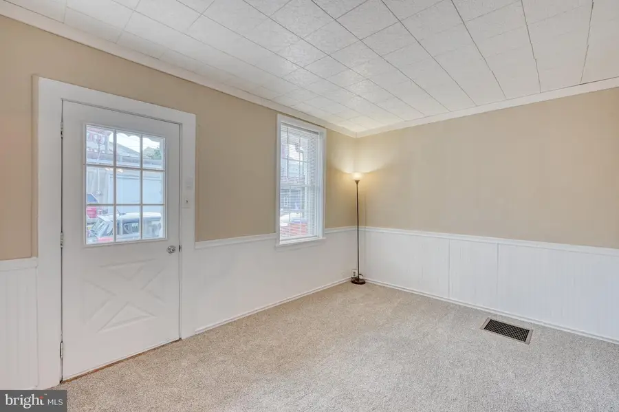 242 N 3rd St, Hamburg, PA 19526 - #3