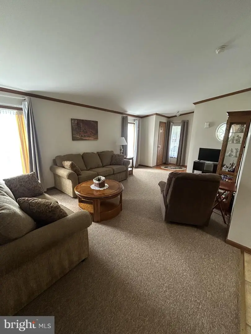 122 Random Rd, Douglassville, PA 19518 - #2