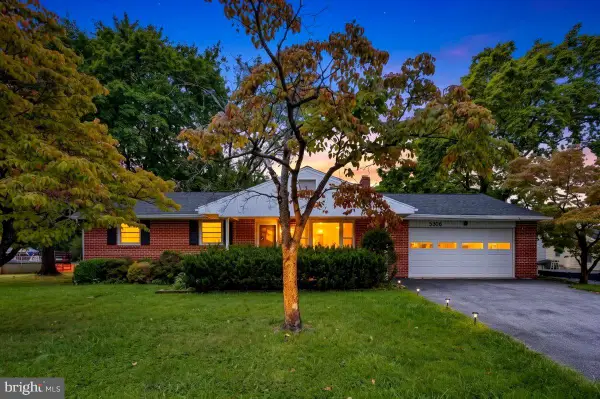 5306 E Lorane Rd, READING, PA 19606