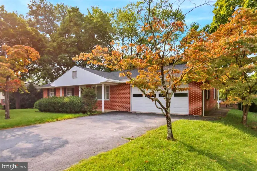 5306 E Lorane Rd, Reading, PA 19606 - #2