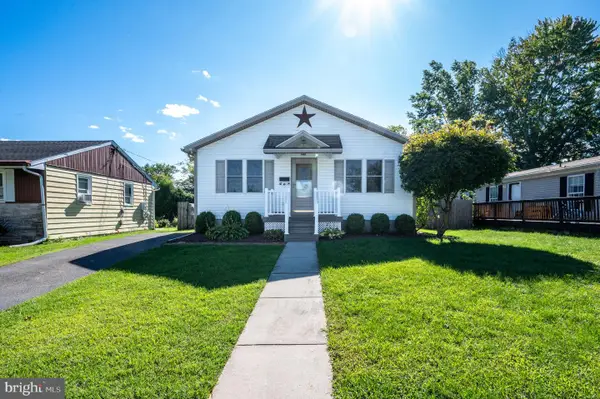 208 Montgomery Ave, READING, PA 19606