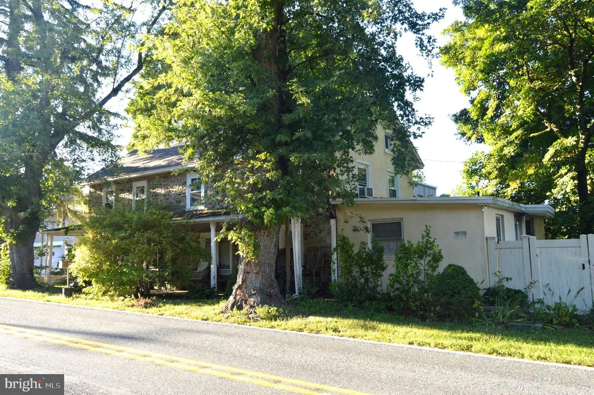 999 Huffs Church Rd, Alburtis, PA 18011 - #1