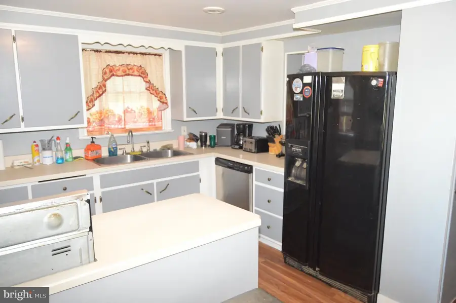 999 Huffs Church Rd, Alburtis, PA 18011 - #3