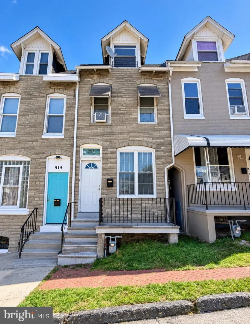 517 S 11th St, Reading, PA 19602 - #1