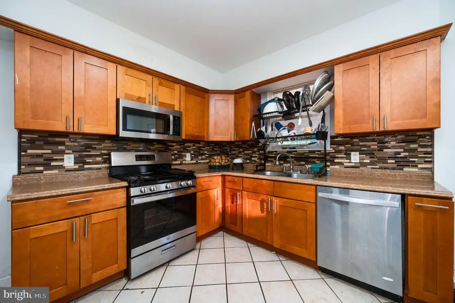 700 Alton Ave, Reading, PA 19605 - #3