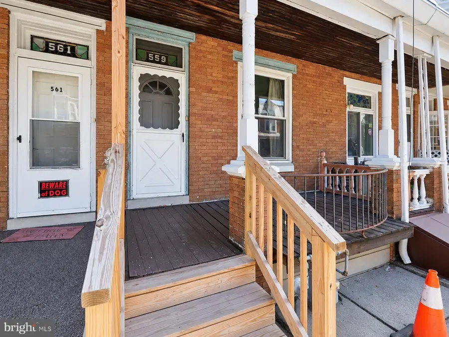 559 N Front St, Reading, PA 19601 - #3