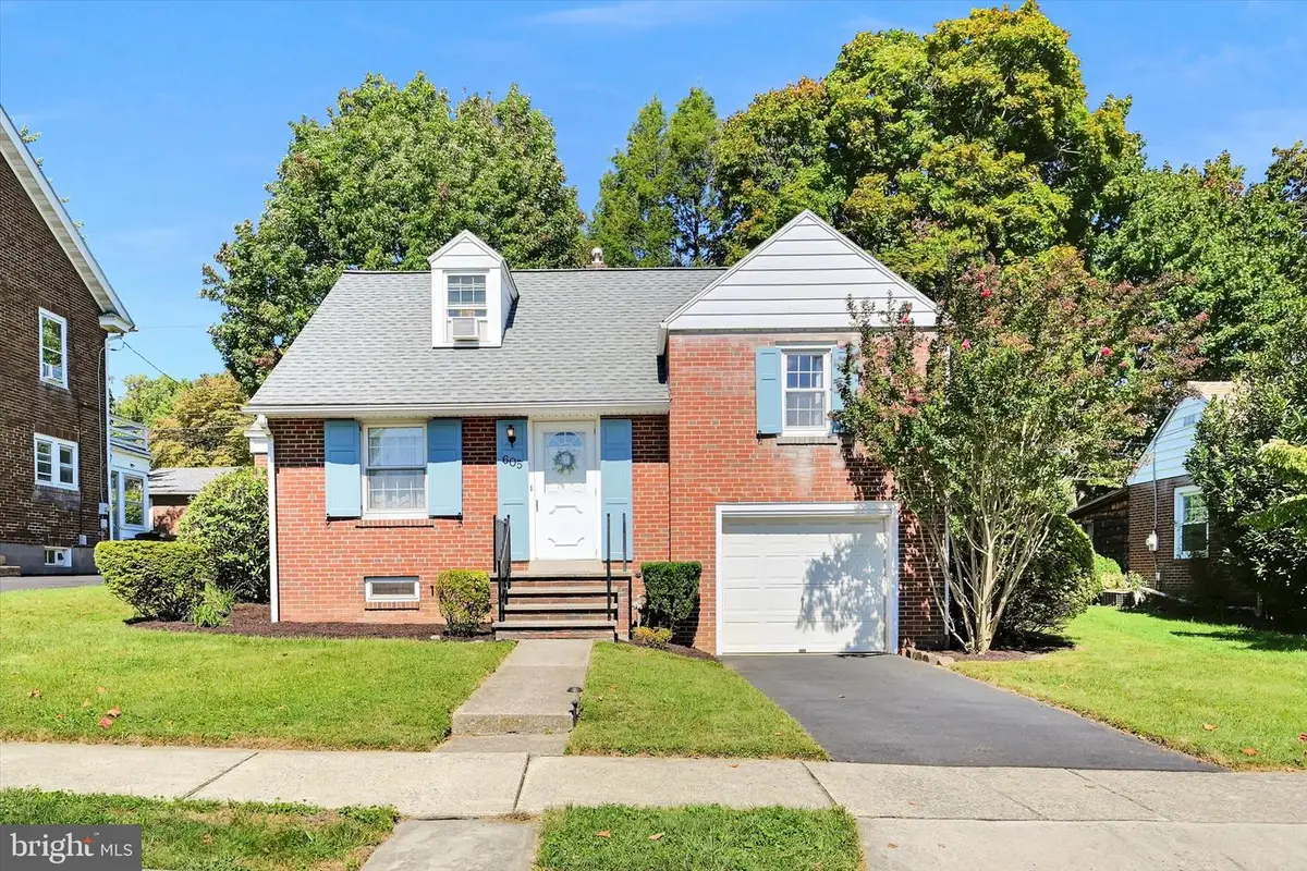 605 Meade Ter, Reading, PA 19607 - #1