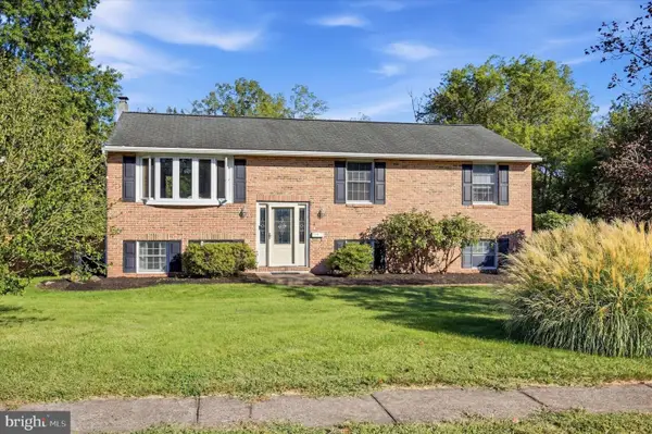 4 Aspen Ct, DOUGLASSVILLE, PA 19518