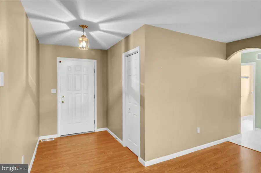410 N Kemp St, Kutztown, PA 19530 - #2