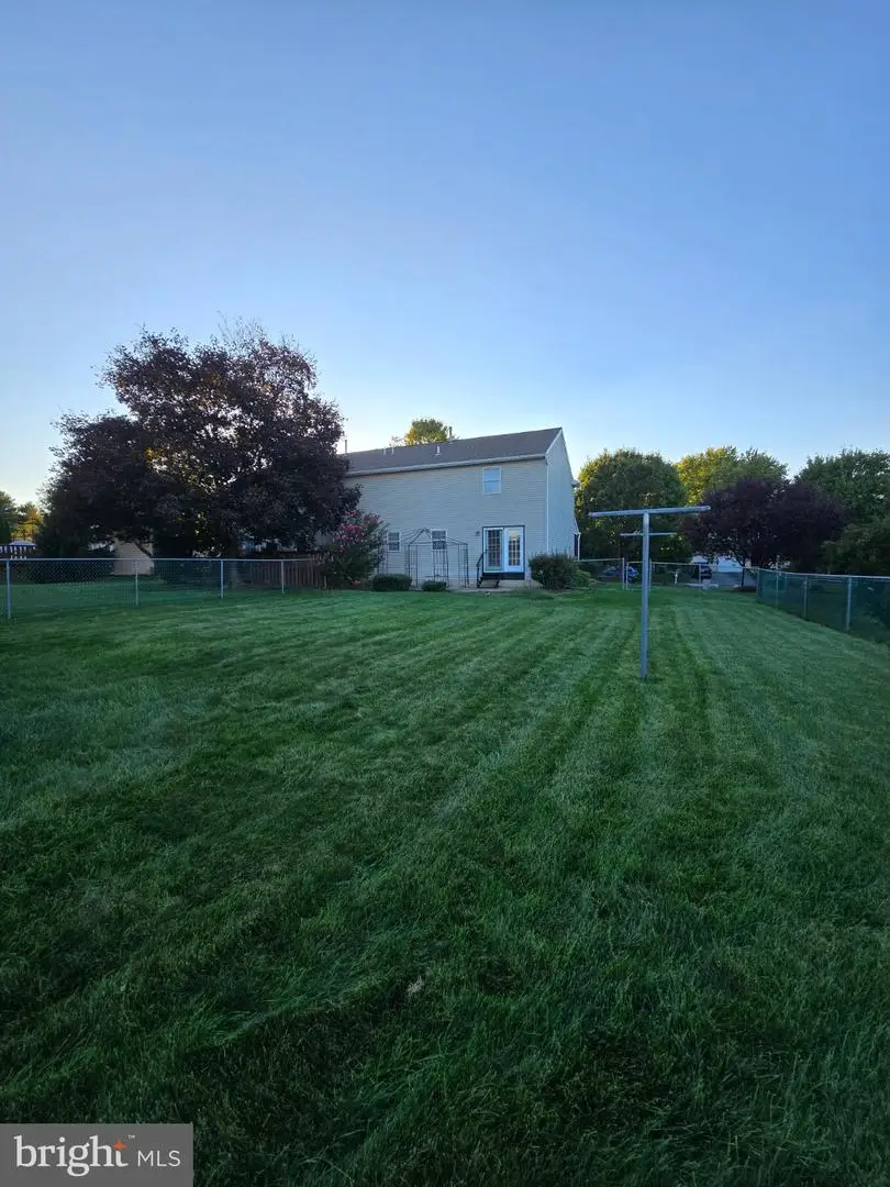 209 Shire Ln, Wernersville, PA 19565 - #2