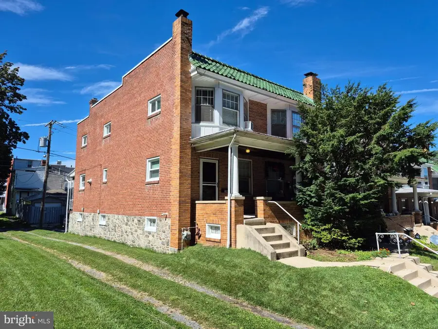 612 S 19th St, Reading, PA 19606 - #2