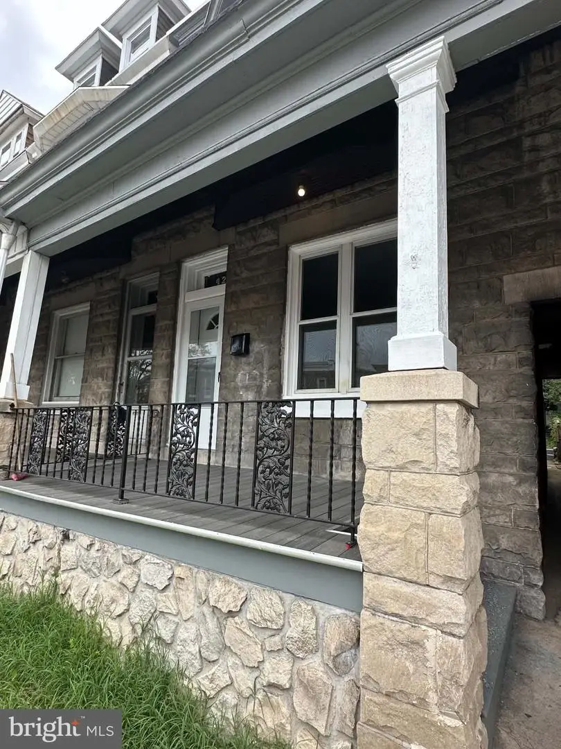 421 N 12th St, Reading, PA 19604 - #2