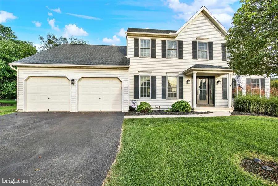 131 Quarry View Dr, Morgantown, PA 19543 - #2