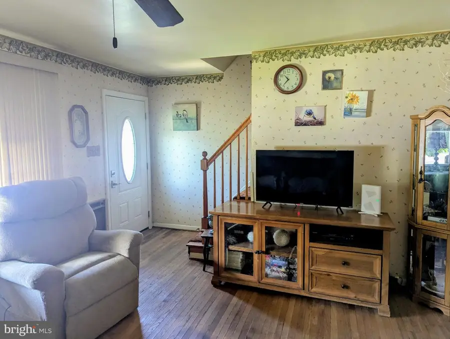 3315 Gray St, Laureldale, PA 19605 - #2