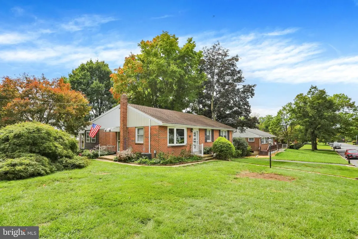 1000 Rhodora Ave, Reading, PA 19605 - #1
