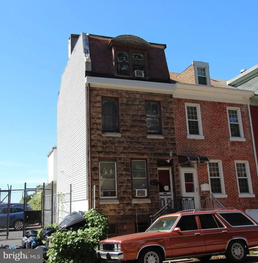 112 N 4th St, Reading, PA 19601 - #2