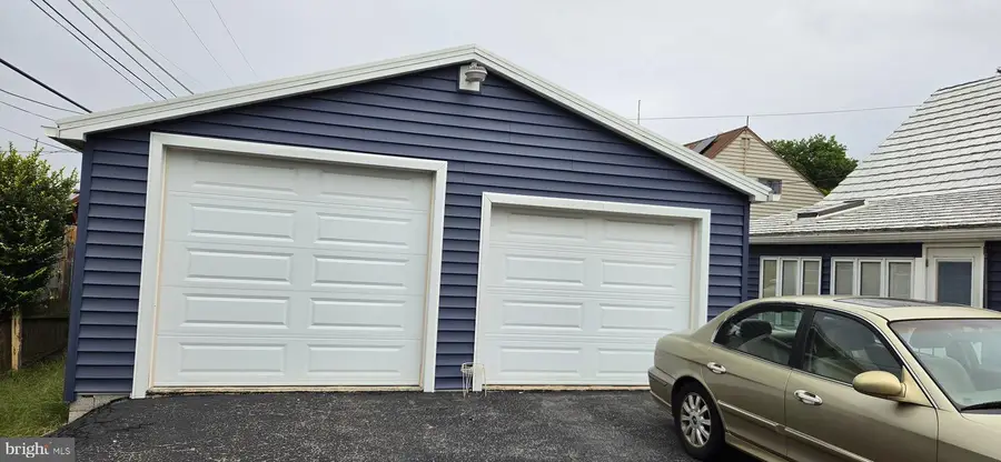 5116 Wilshire Rd, Temple, PA 19560 - #2