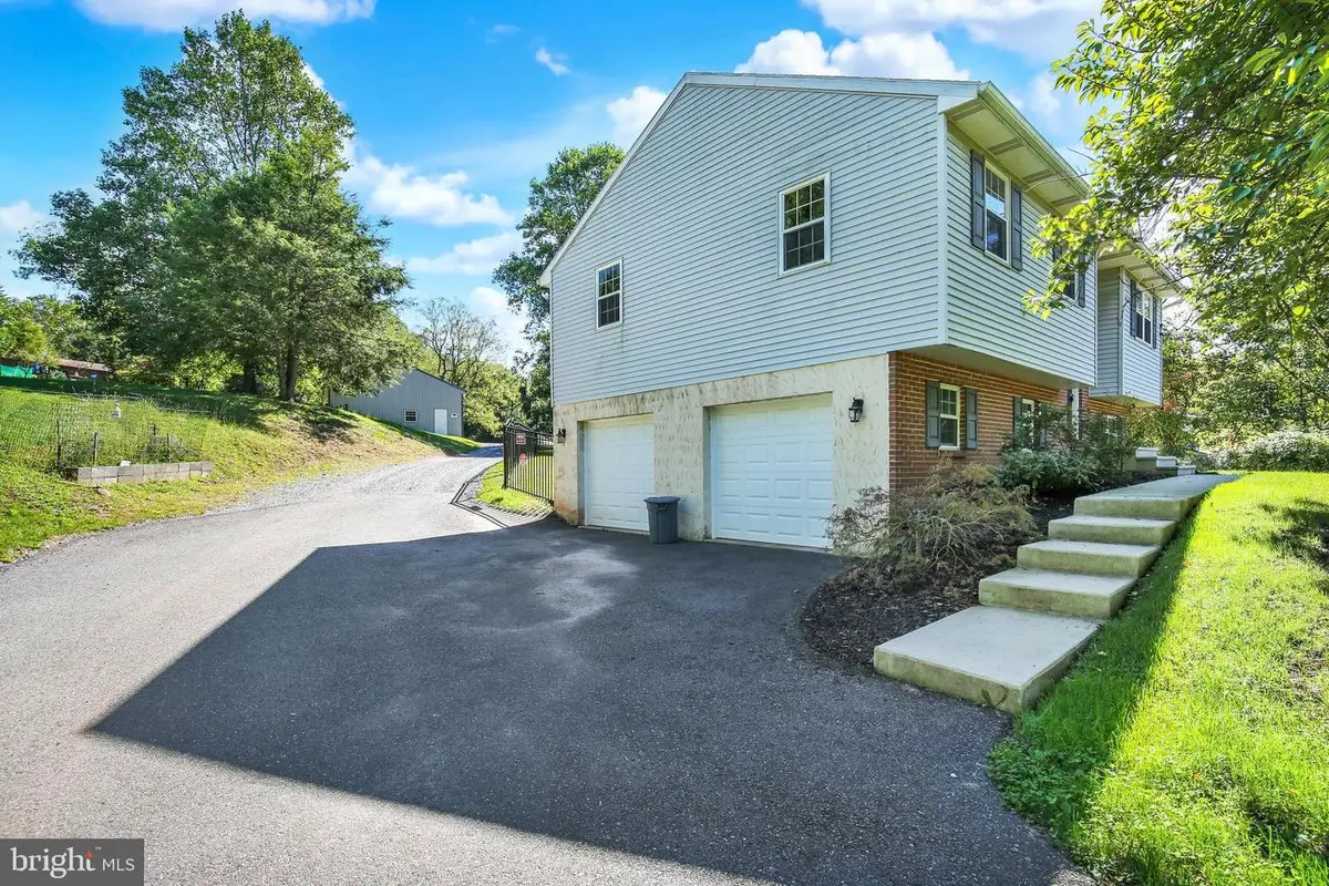 650 Gouglersville Rd, Reading, PA 19608 - #1