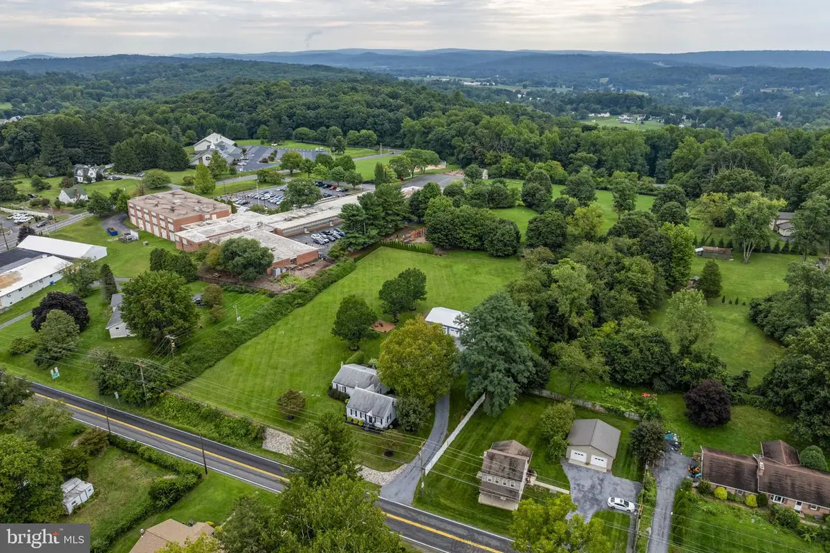 4464 New Holland Rd, Mohnton, PA 19540 - #1