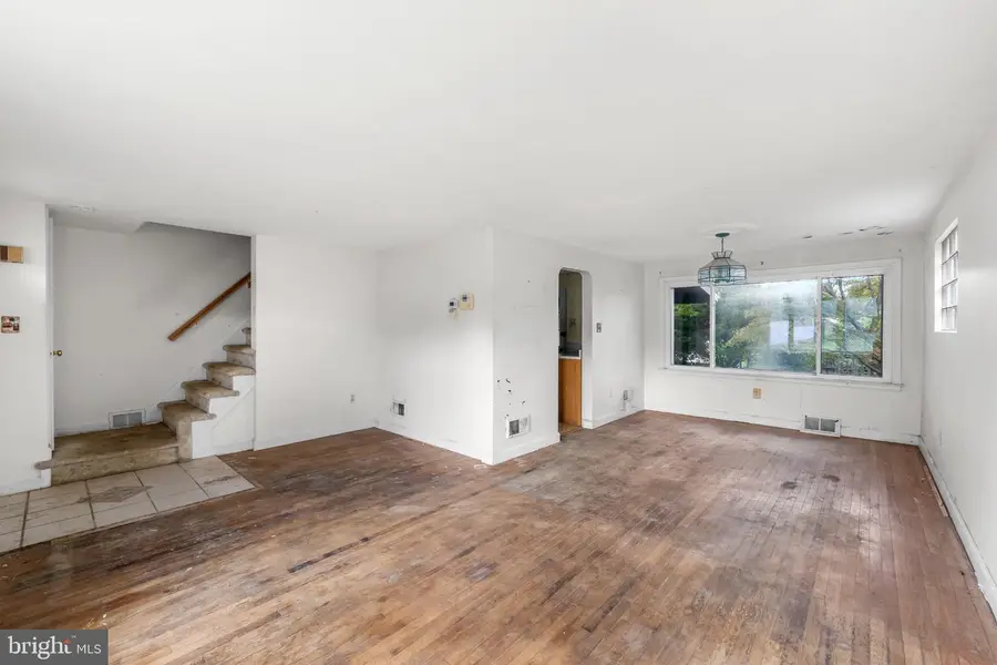 104 Princeton Ave, Reading, PA 19609 - #2
