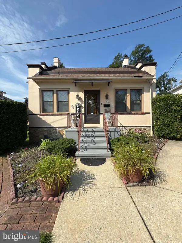 6 S Los Robles Ct, READING, PA 19606