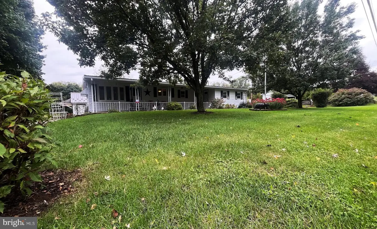 191 Shartlesville Rd, Mohrsville, PA 19541 - #1