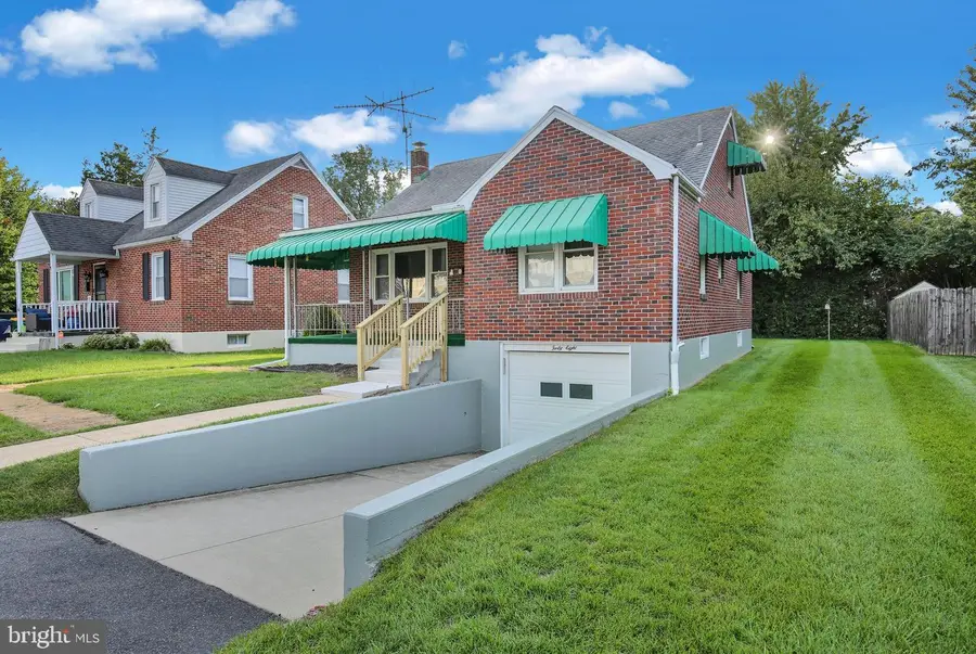 48 Keppel Ave, West Lawn, PA 19609 - #2