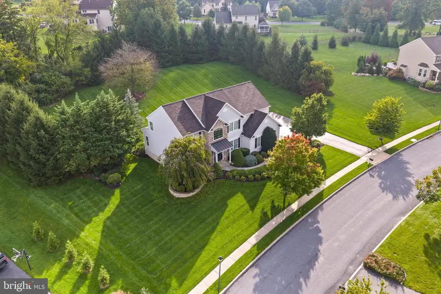 97 Caernarvon Dr, Elverson, PA 19520 - #3