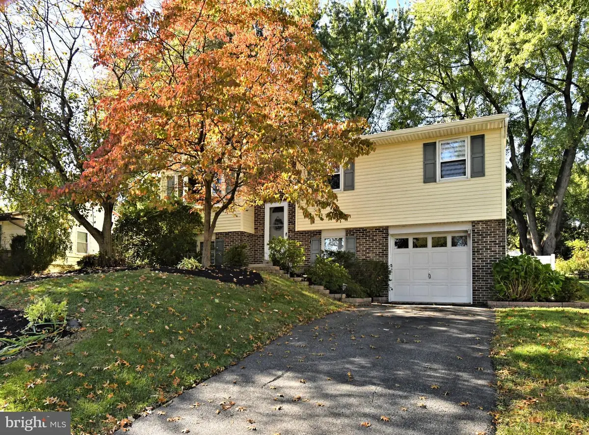 34 Chestnut Ln, Bechtelsville, PA 19505 - #1