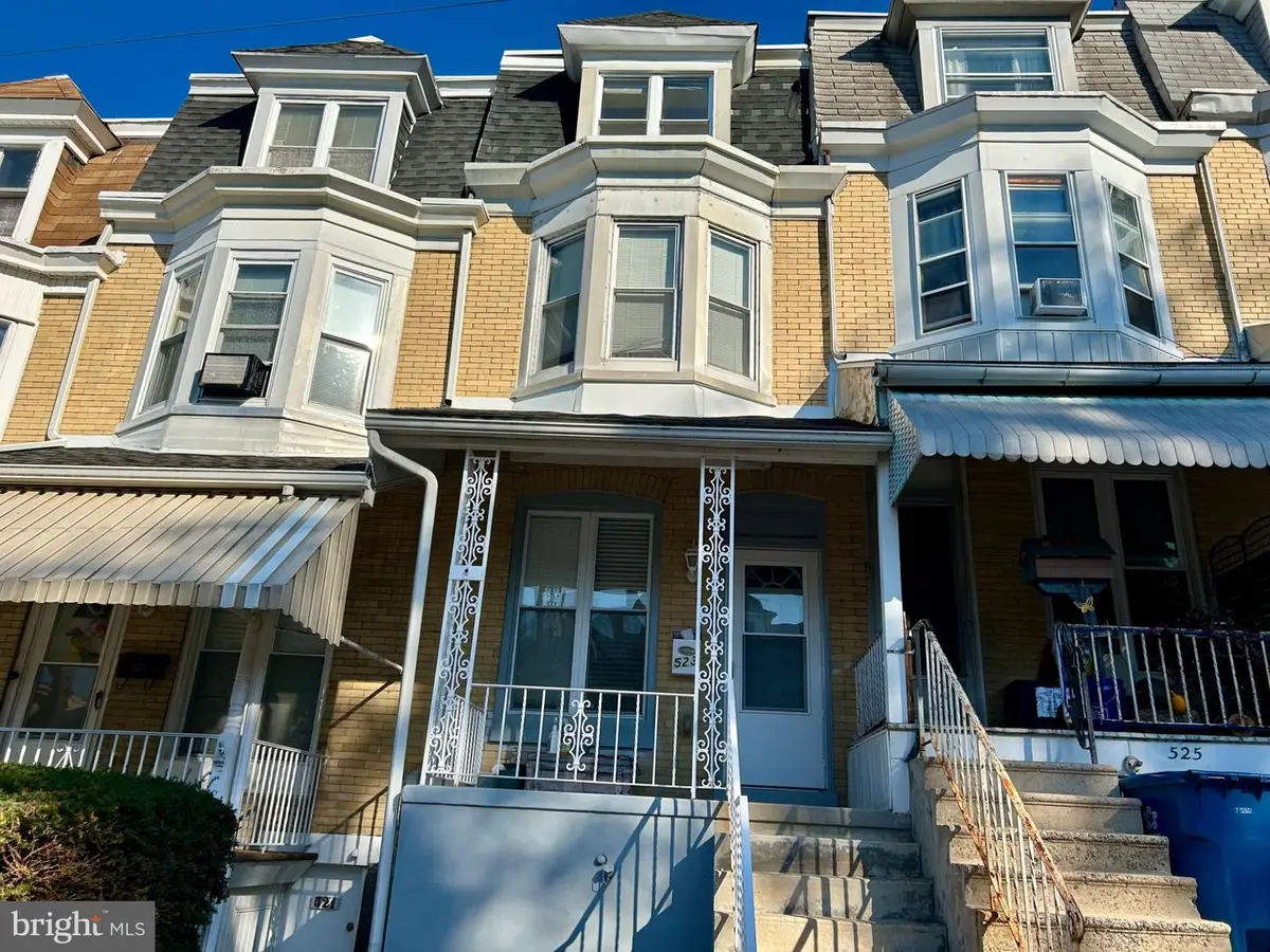 523 S 15 1/2 St, Reading, PA 19606 - #1