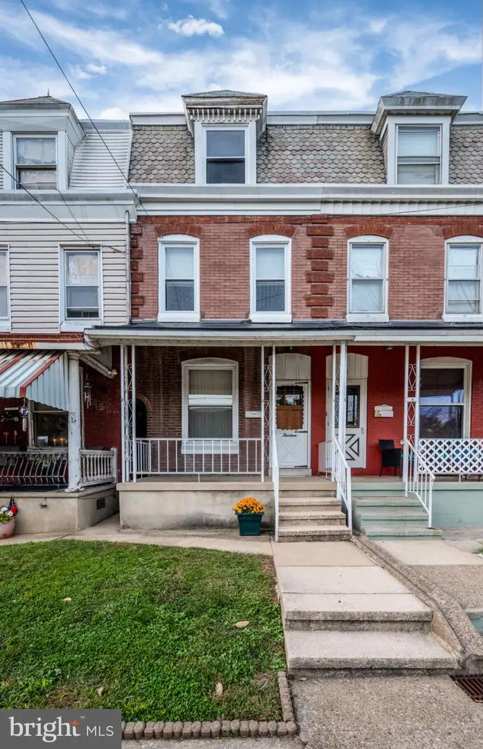 13 Bernhart Ave, Reading, PA 19605 - #1