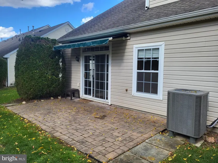 120 Village Dr, Blandon, PA 19510 - #3