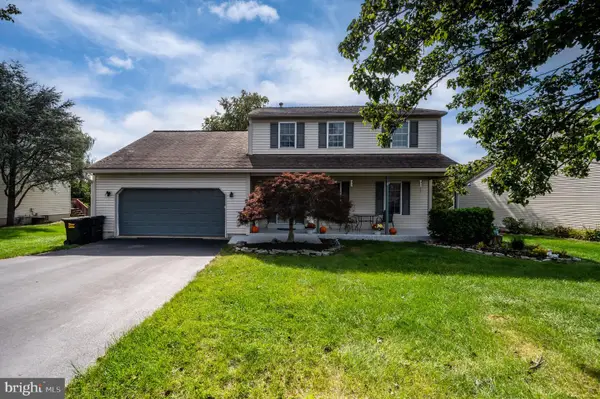 4550 Hillside Rd, READING, PA 19606