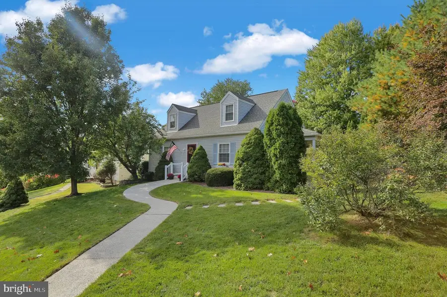 308 W 38th St, Reading, PA 19606 - #3