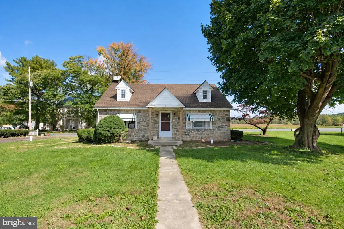 10 Hoch Rd, Oley, PA 19547 - #1