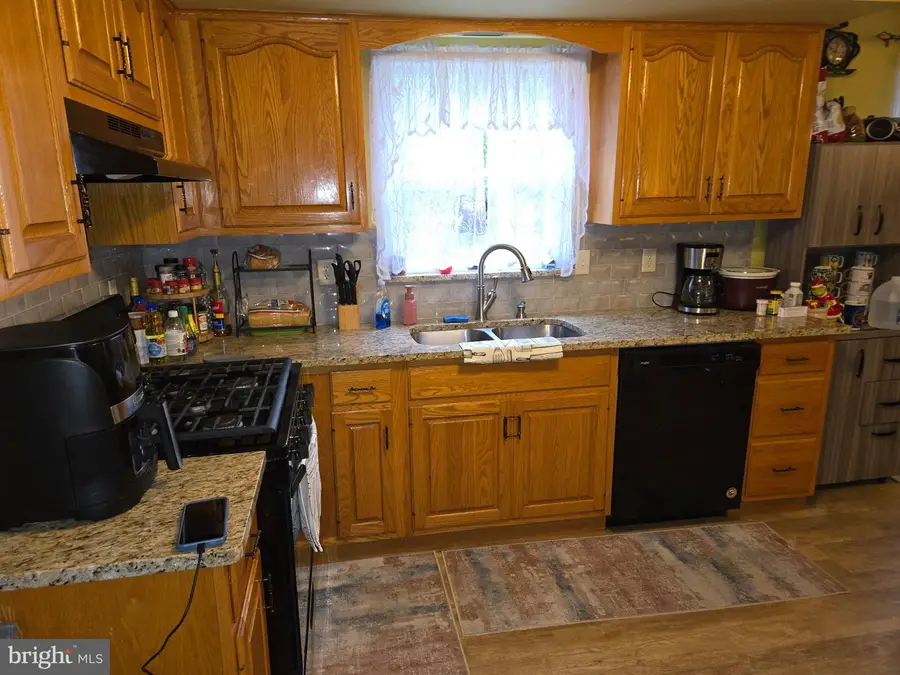 821 Whitner Rd, Reading, PA 19605 - #3
