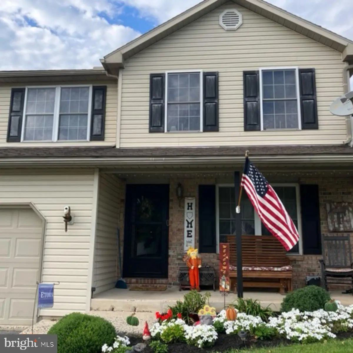 355 Oneida Dr, Reading, PA 19608 - #1