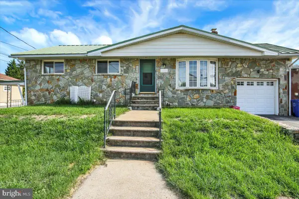 1601 Elizabeth Ave, READING, PA 19605