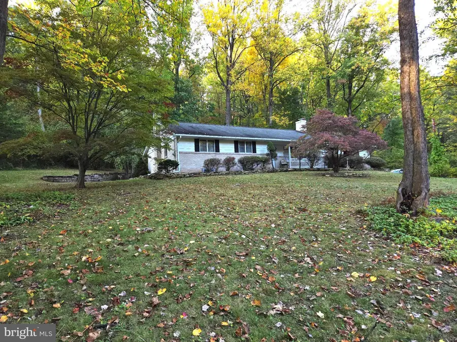 4142 Pricetown Rd, Fleetwood, PA 19522 - #3