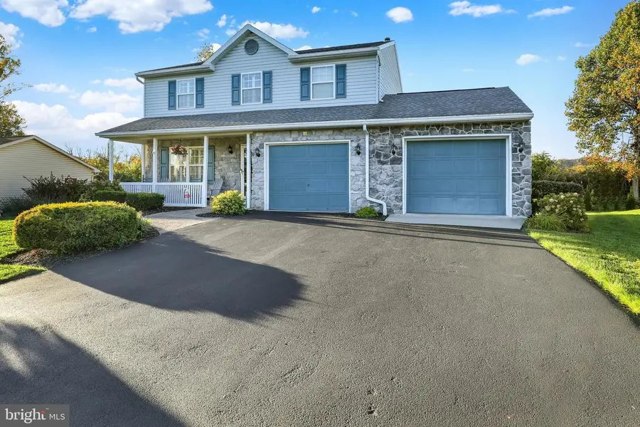 1161 Ashbourne Dr, Reading, PA 19605 - #3