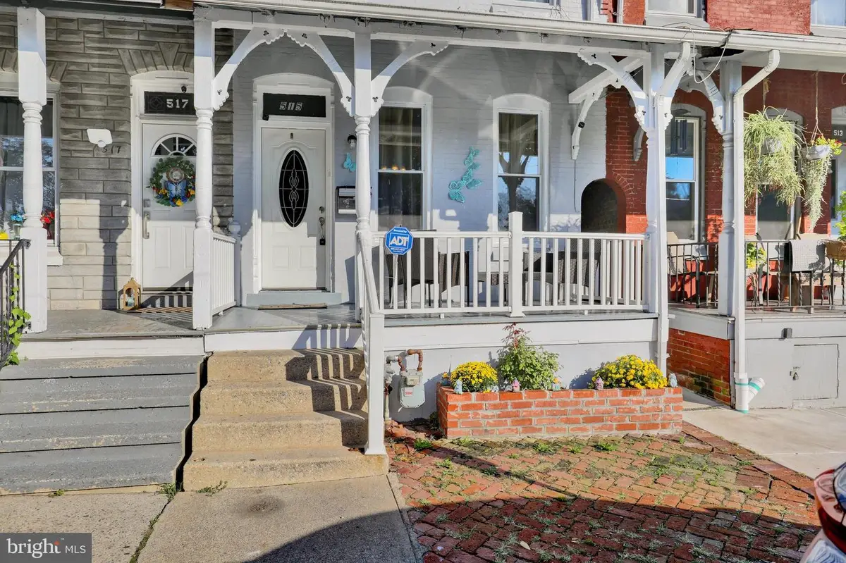 515 N 4th St, Reading, PA 19601 - #1